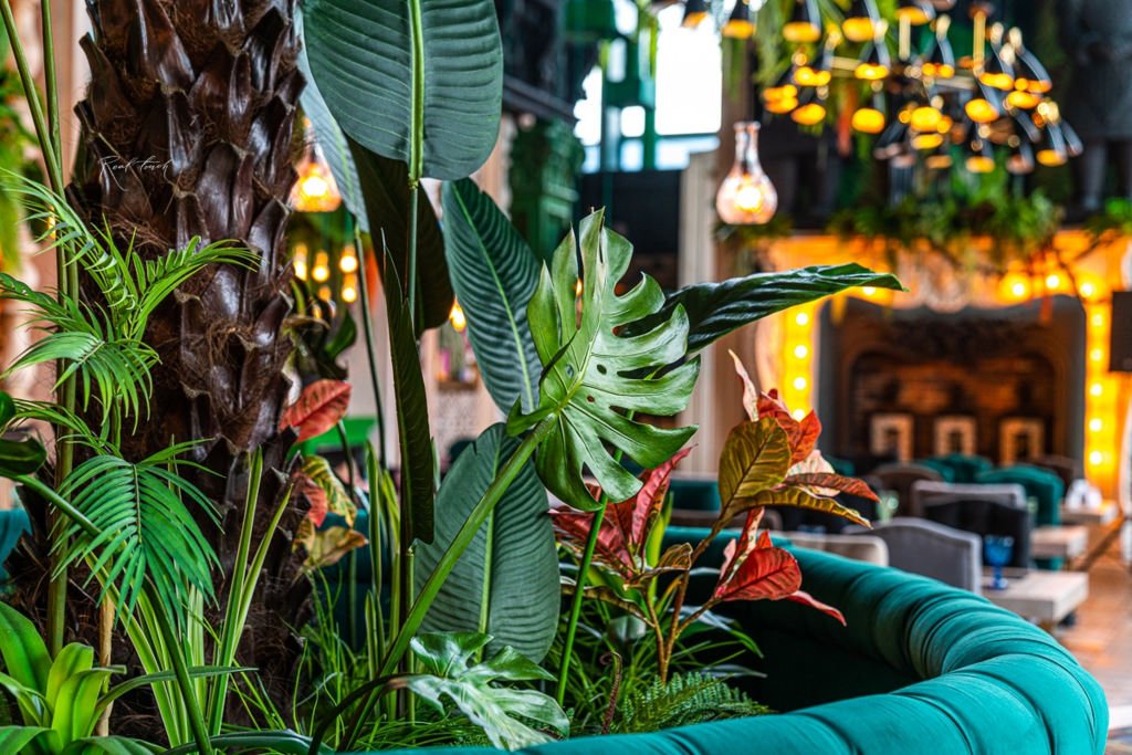 Why choose artificial flowers and plants? What are the benefits of