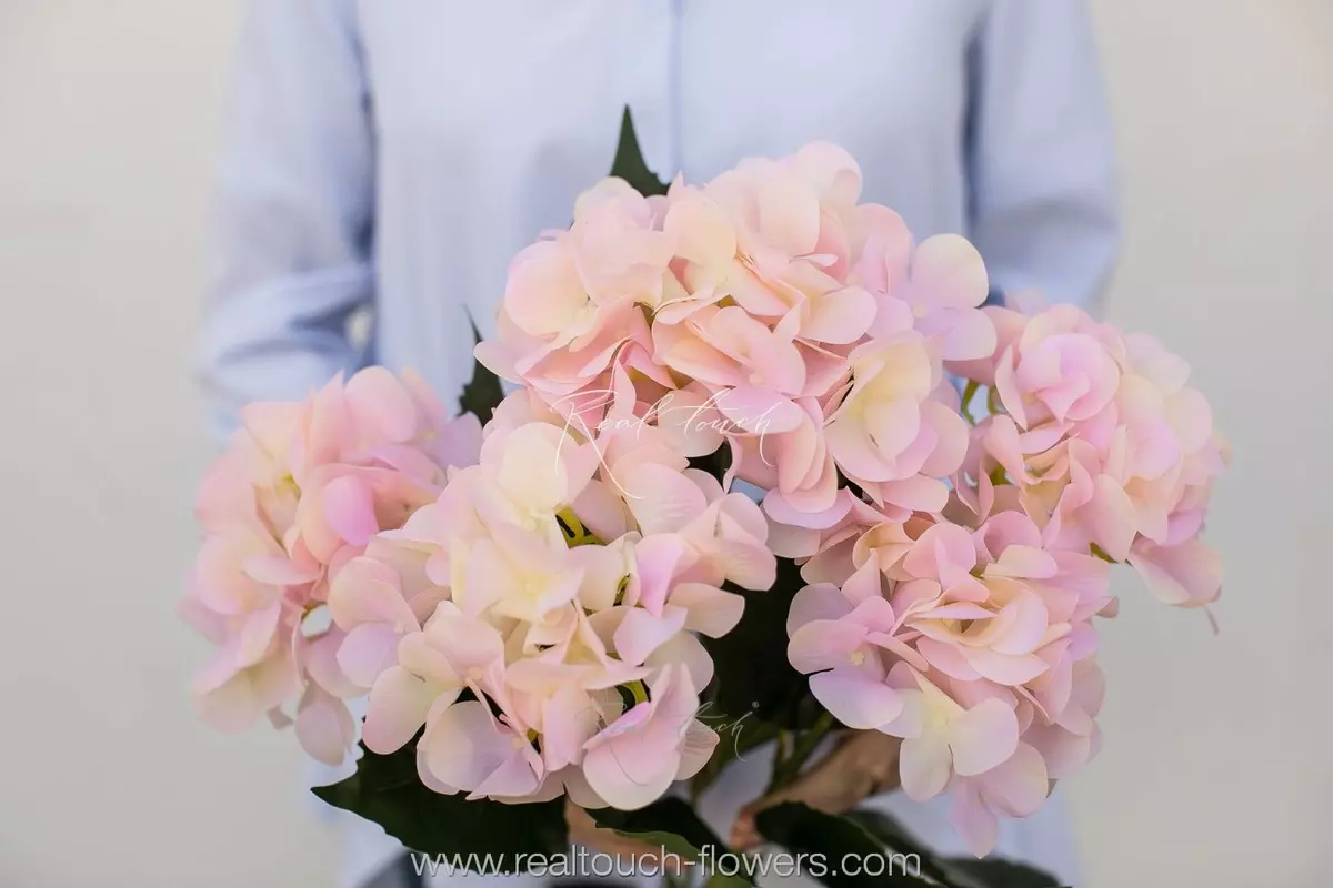 Real Touch hydrangea bush (5 blooms) - blush