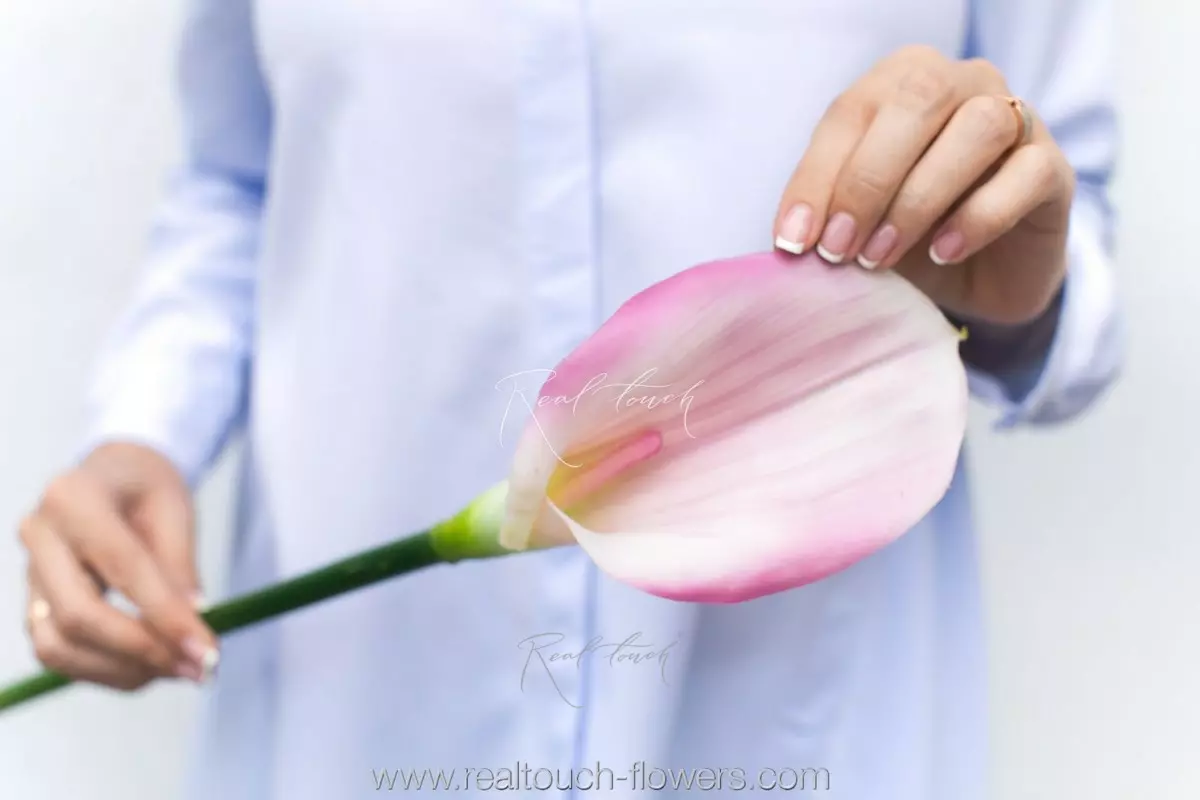 Real Touch Calla Lily Premium - light purple 
