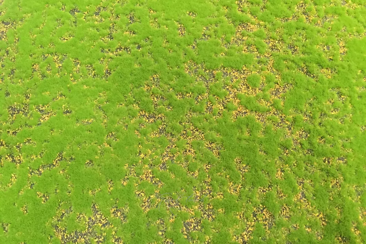 Moss with felt base 043, 1*1 m - green