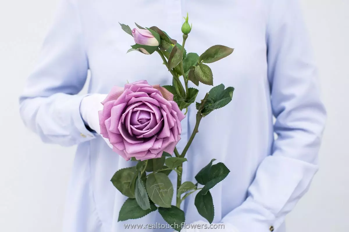 Real Touch Mamy Blue Rose - Lilac