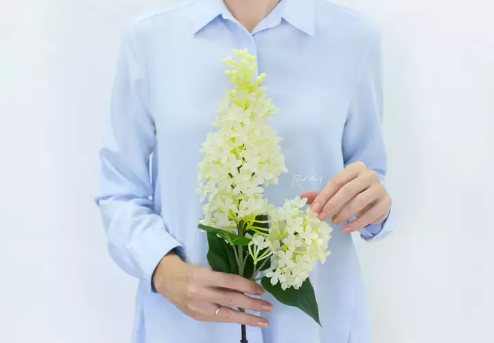 Real Touch Lilac Branch - white