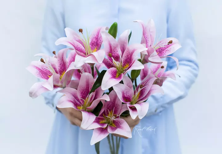 Real Touch Bush of Lilies (9 flowers) - light purple