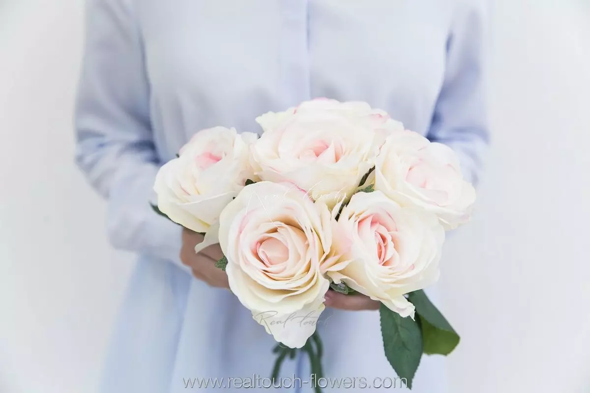 Real Touch Rose Bouquet Esperance (6 flowers) - cream pink