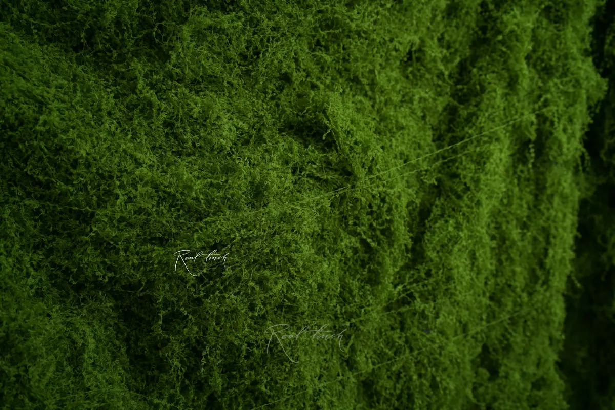 Moss rug on fabric basis 1*1m - green